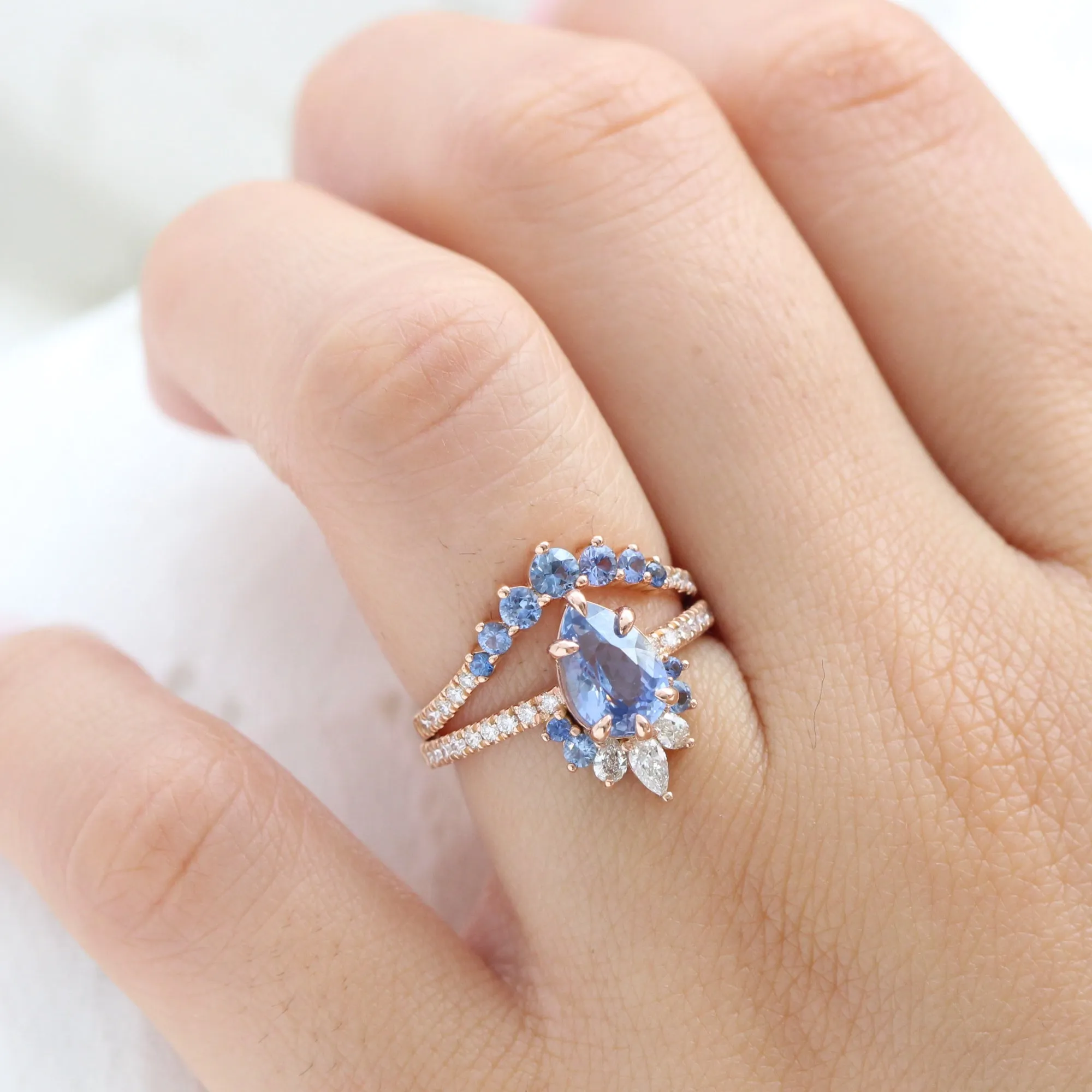 2.30 Ct Pear Aqua Blue Sapphire Ring in 14k Rose Gold Peacock Ring, Size 6.25