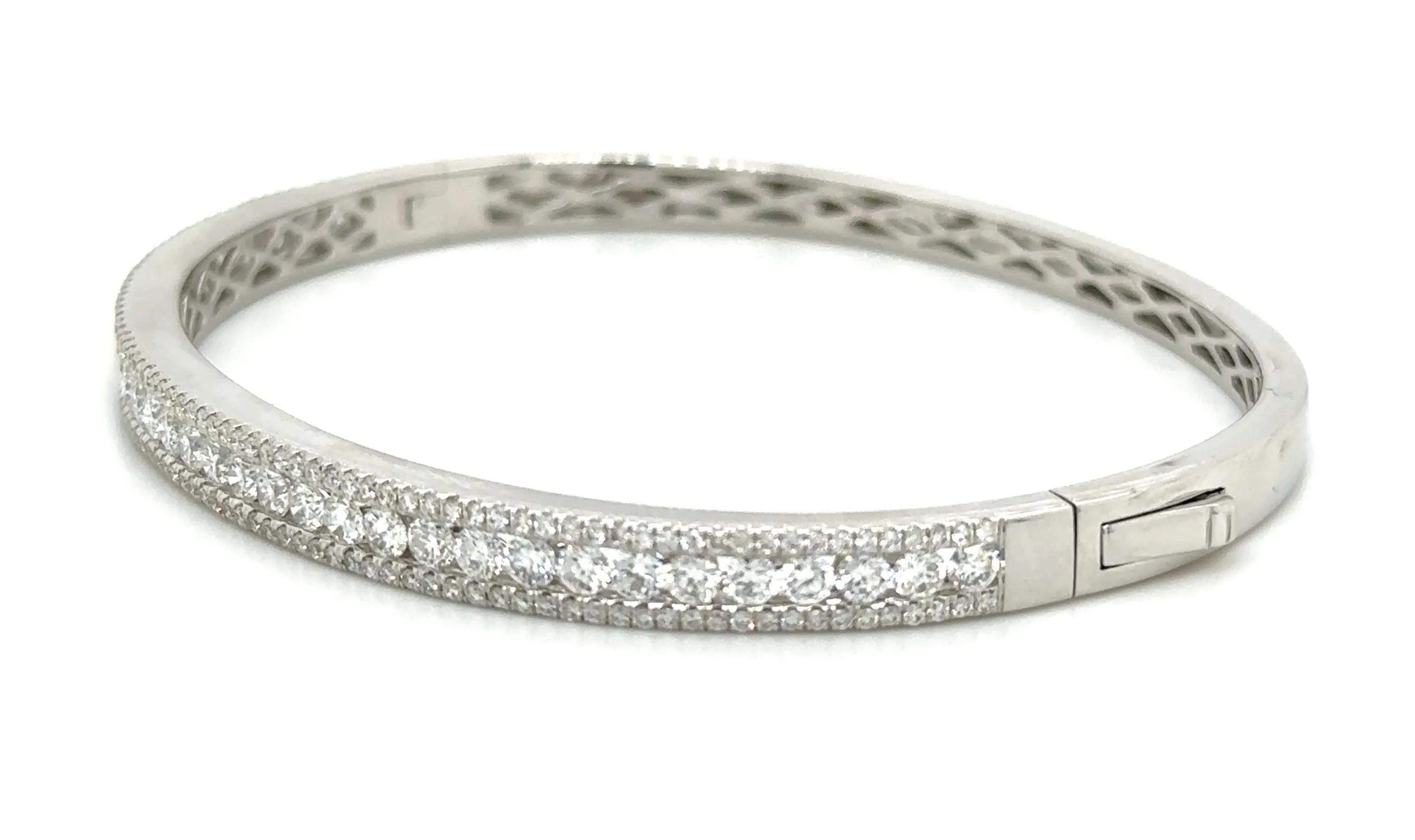 2.47ct tw Triple Row Diamond White Gold Bangle Bracelet