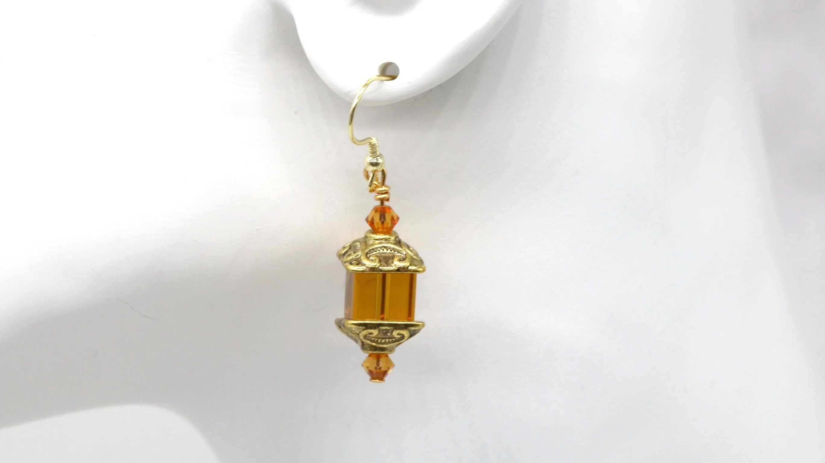 Amber Queen Earrings