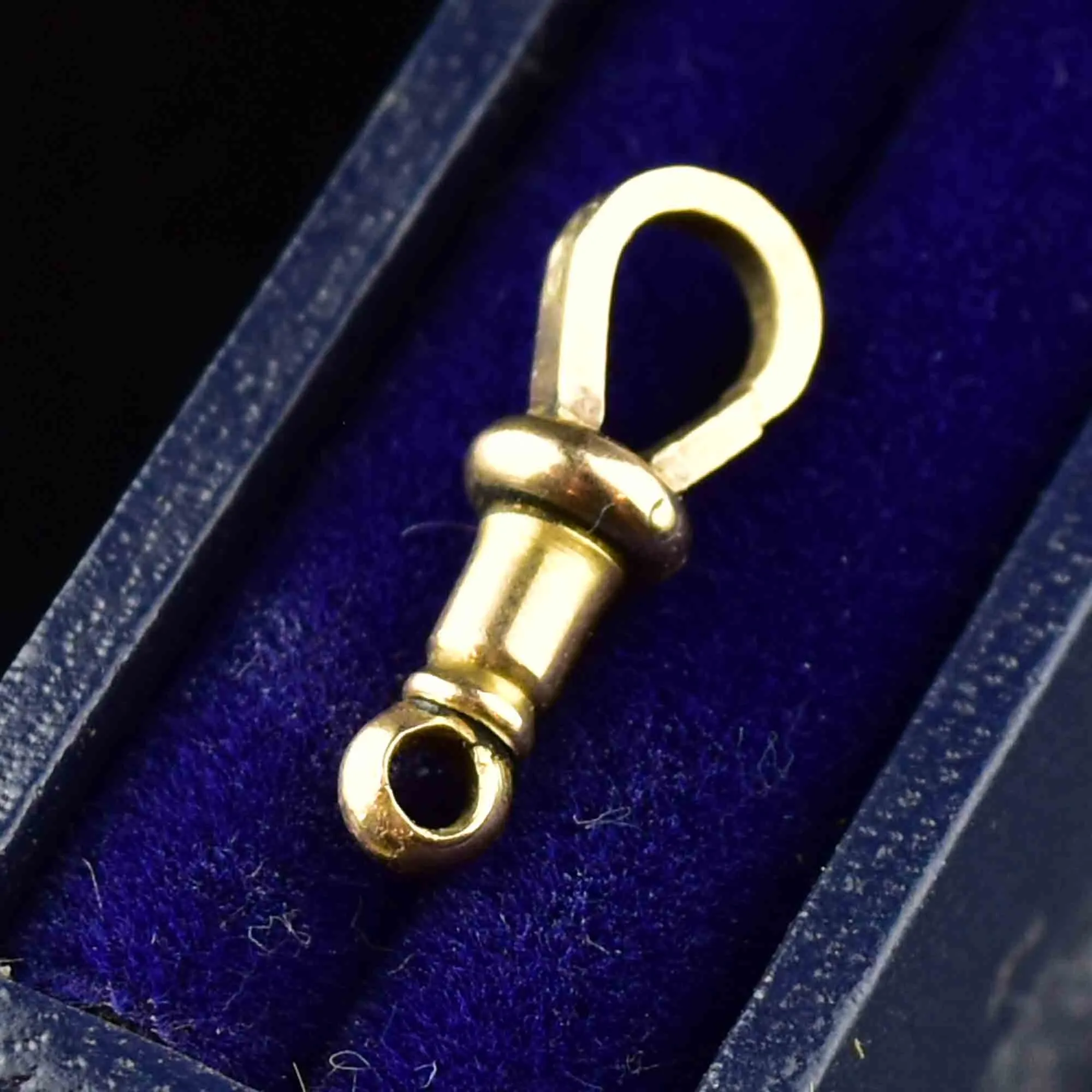 Antique 9K Gold Dog Clip Fob Charm