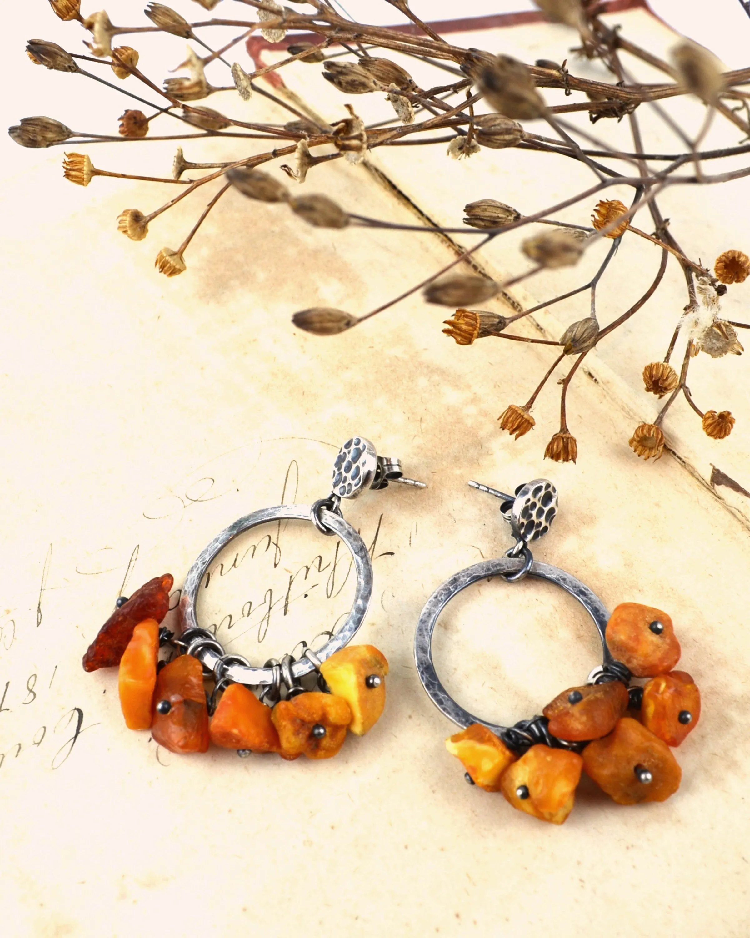 Boho silver hoop and raw amber dangling earrings