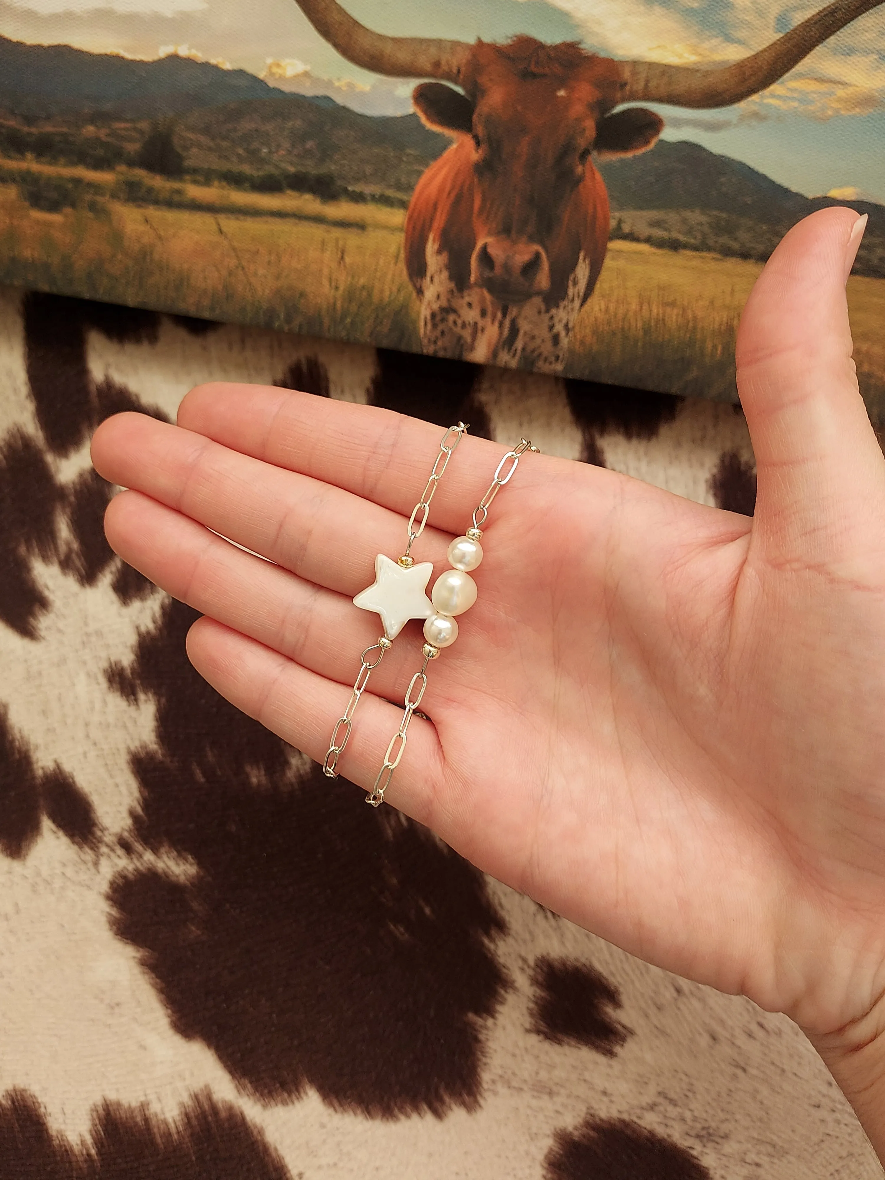 Dainty Pearly star chained bracelet