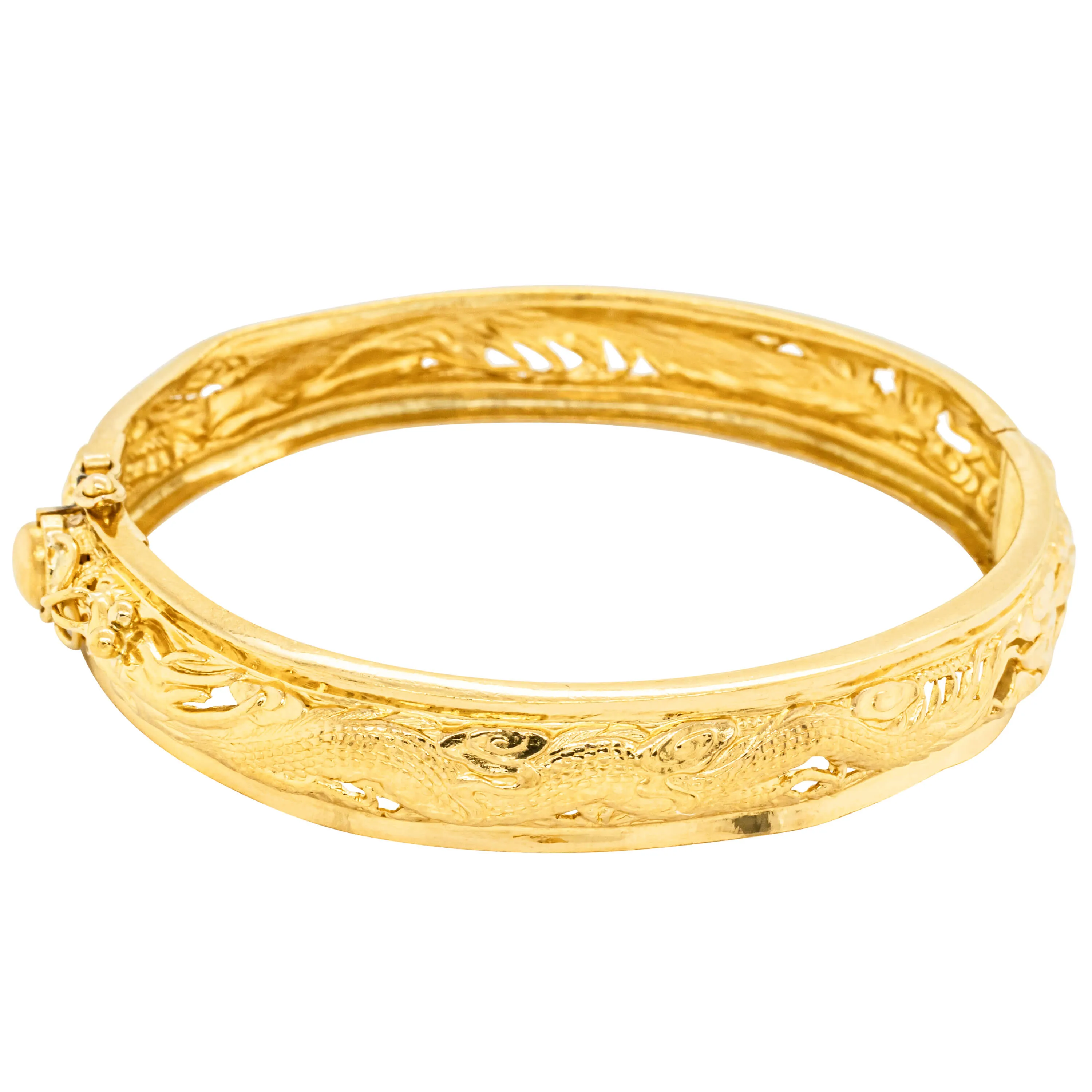 Deja Vu 23ct Yellow Gold Pattern Hinged Bangle