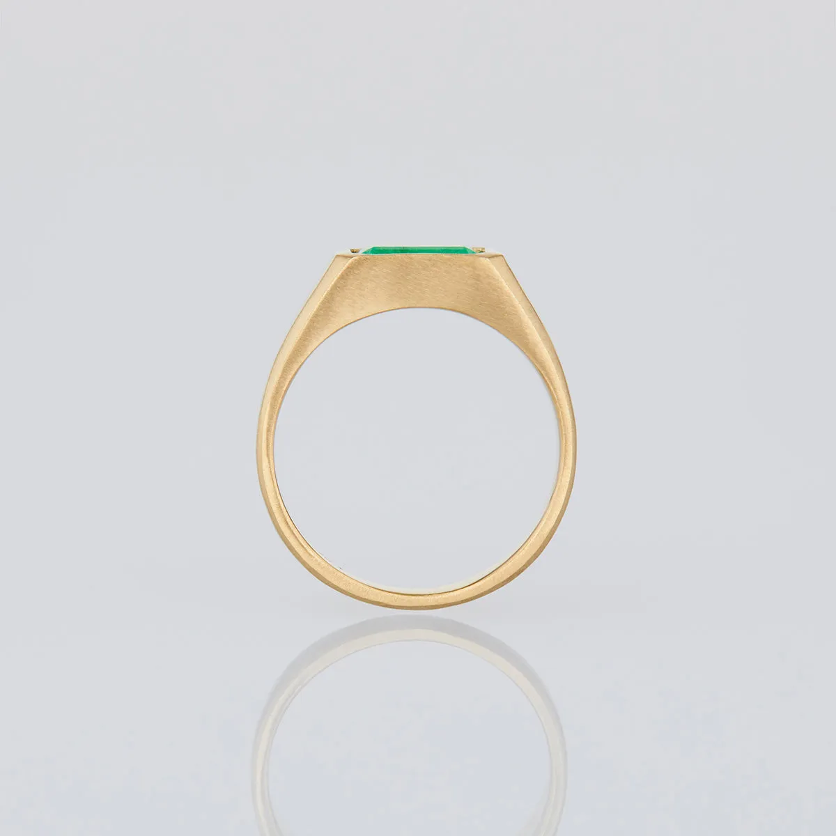 ER29-OOAK | 0.99 Carat One-of-a-Kind Emerald Ring