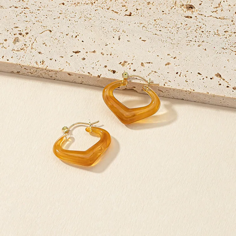 Irregular Amber Resin Earrings with a French Retro Vibe