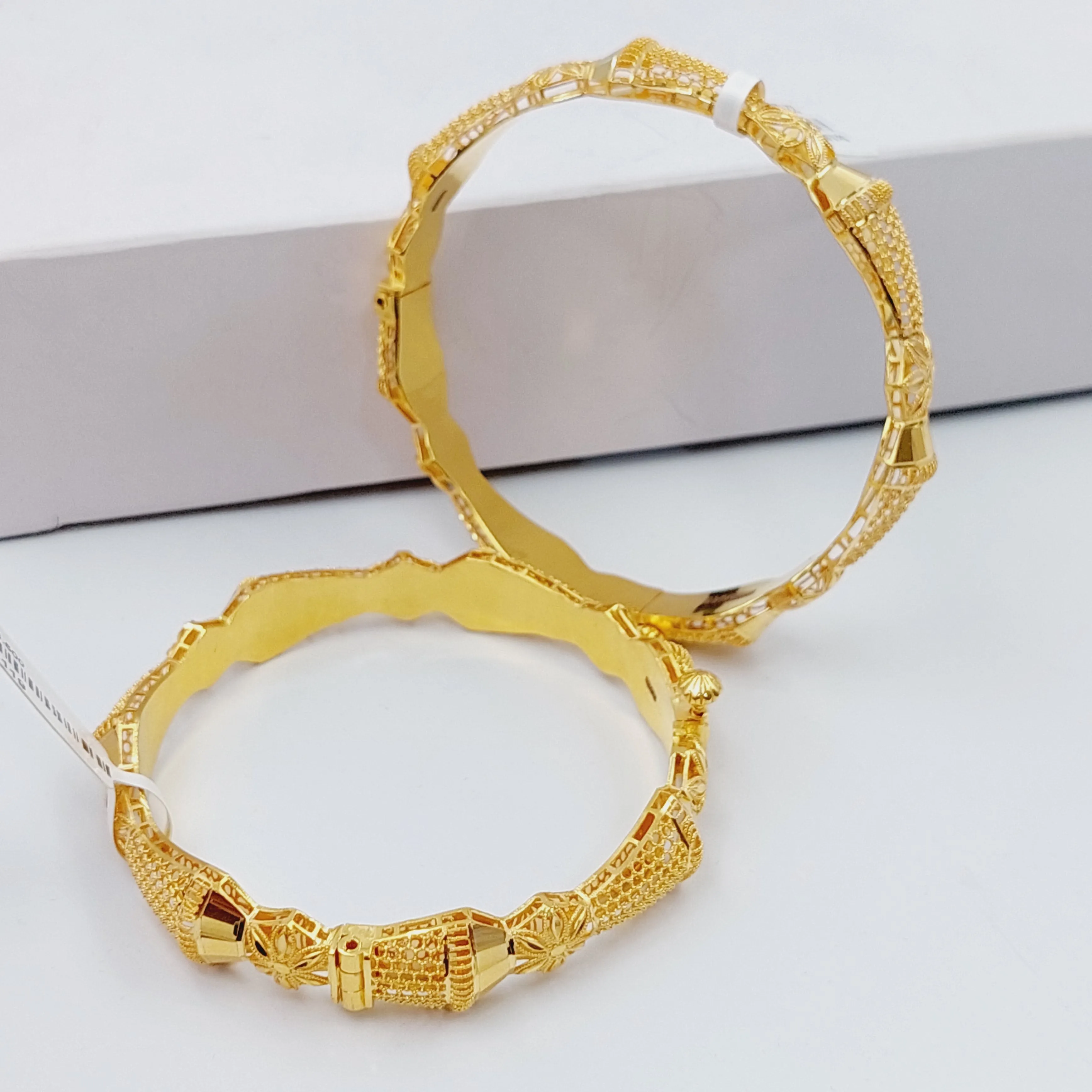 Kuwaiti Bangle