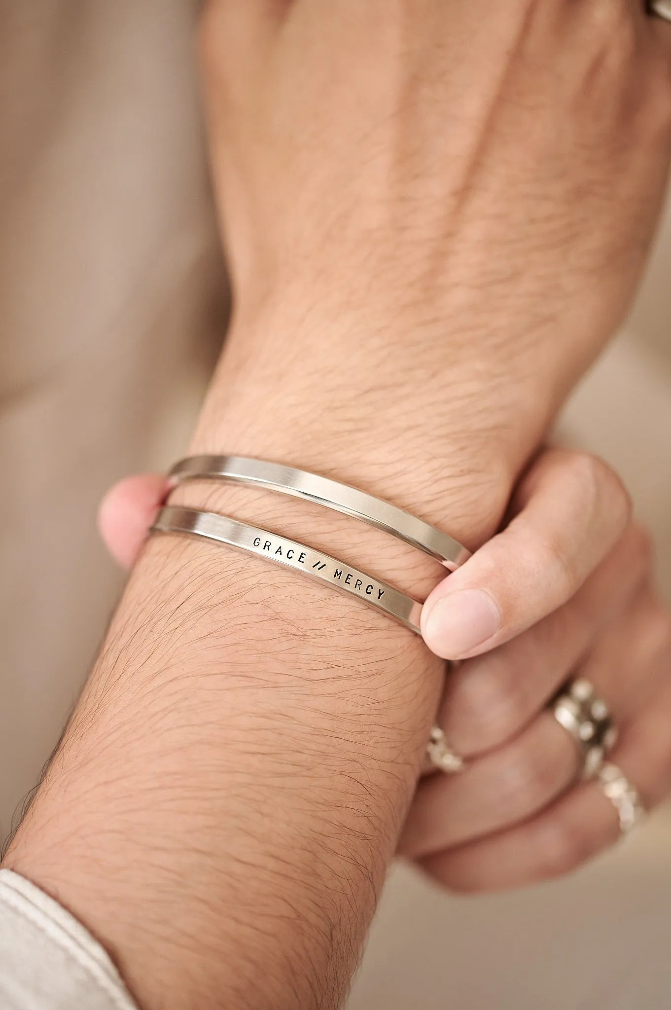 KYU BEVELLED CUFF BANGLE