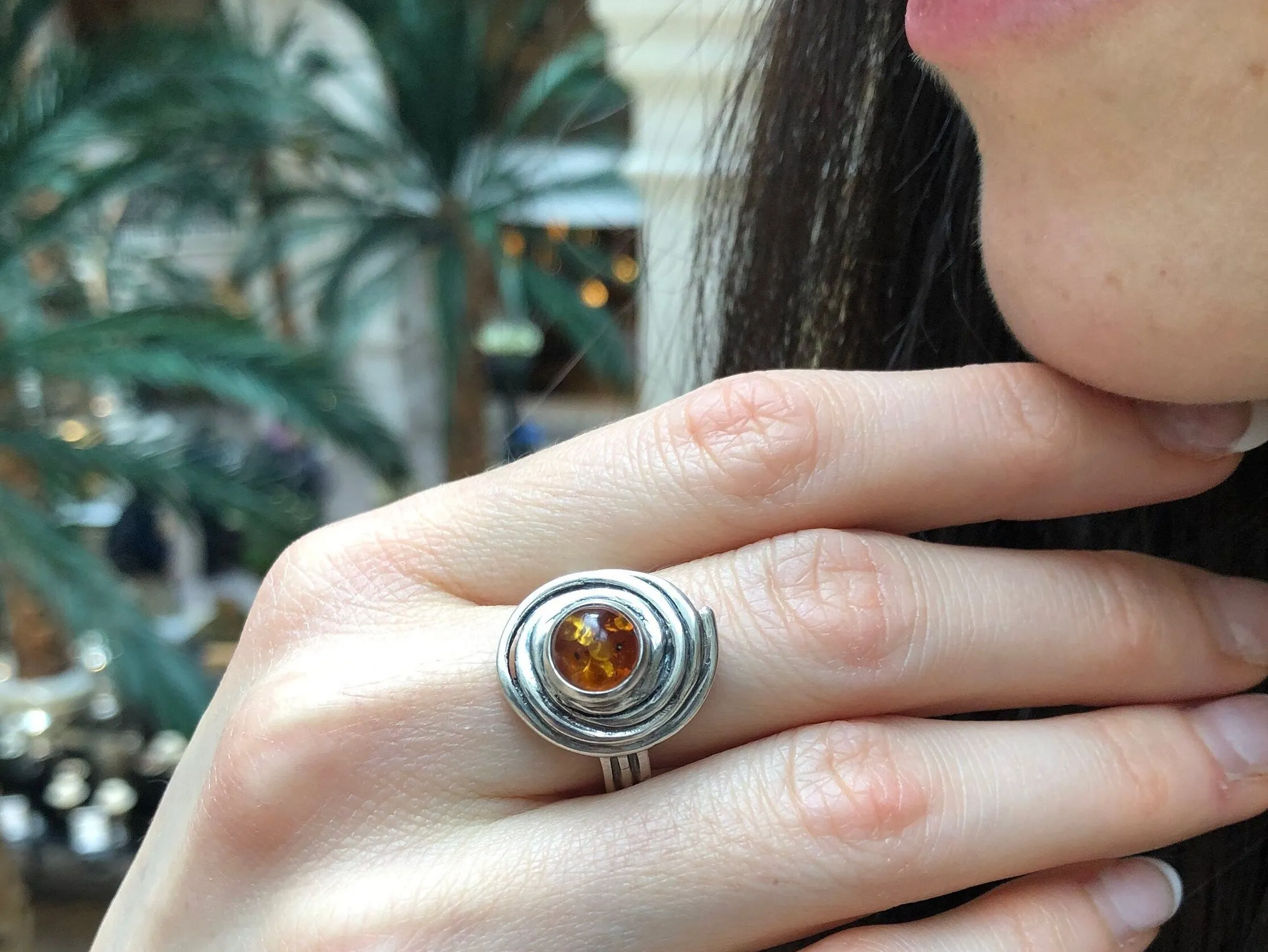 Large Amber Ring - Vintage Statement Ring - Swirl Solitaire Ring