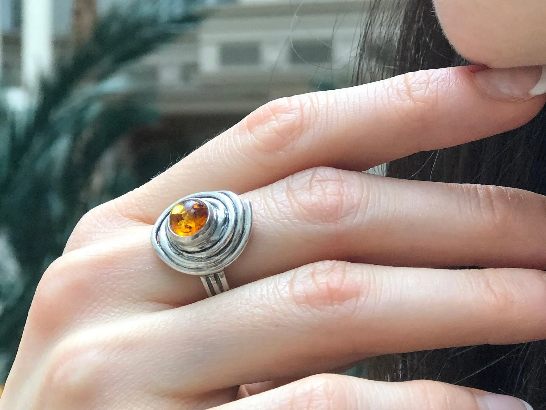 Large Amber Ring - Vintage Statement Ring - Swirl Solitaire Ring