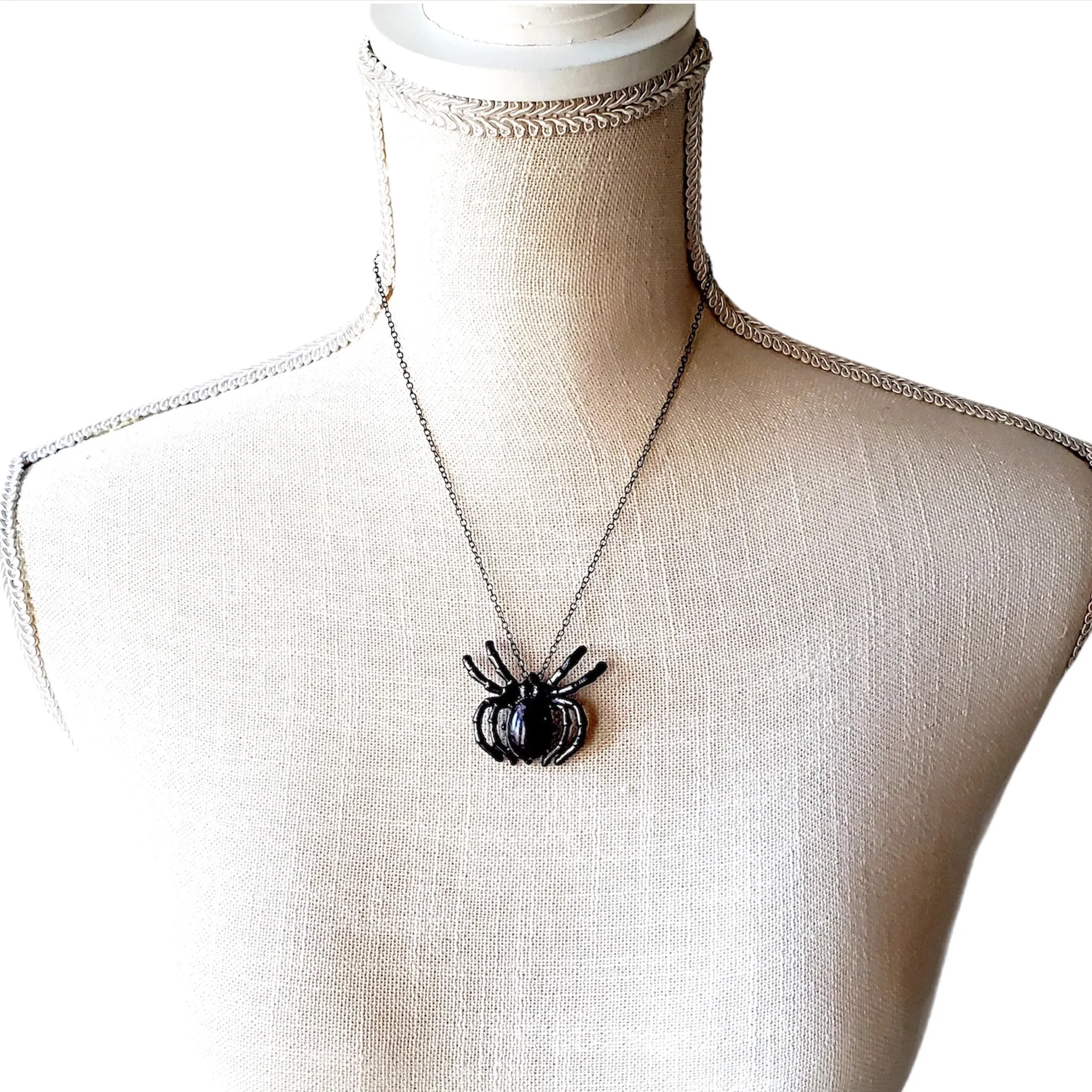 MergingMetals Necklace: Gunmetal Amethyst Spider