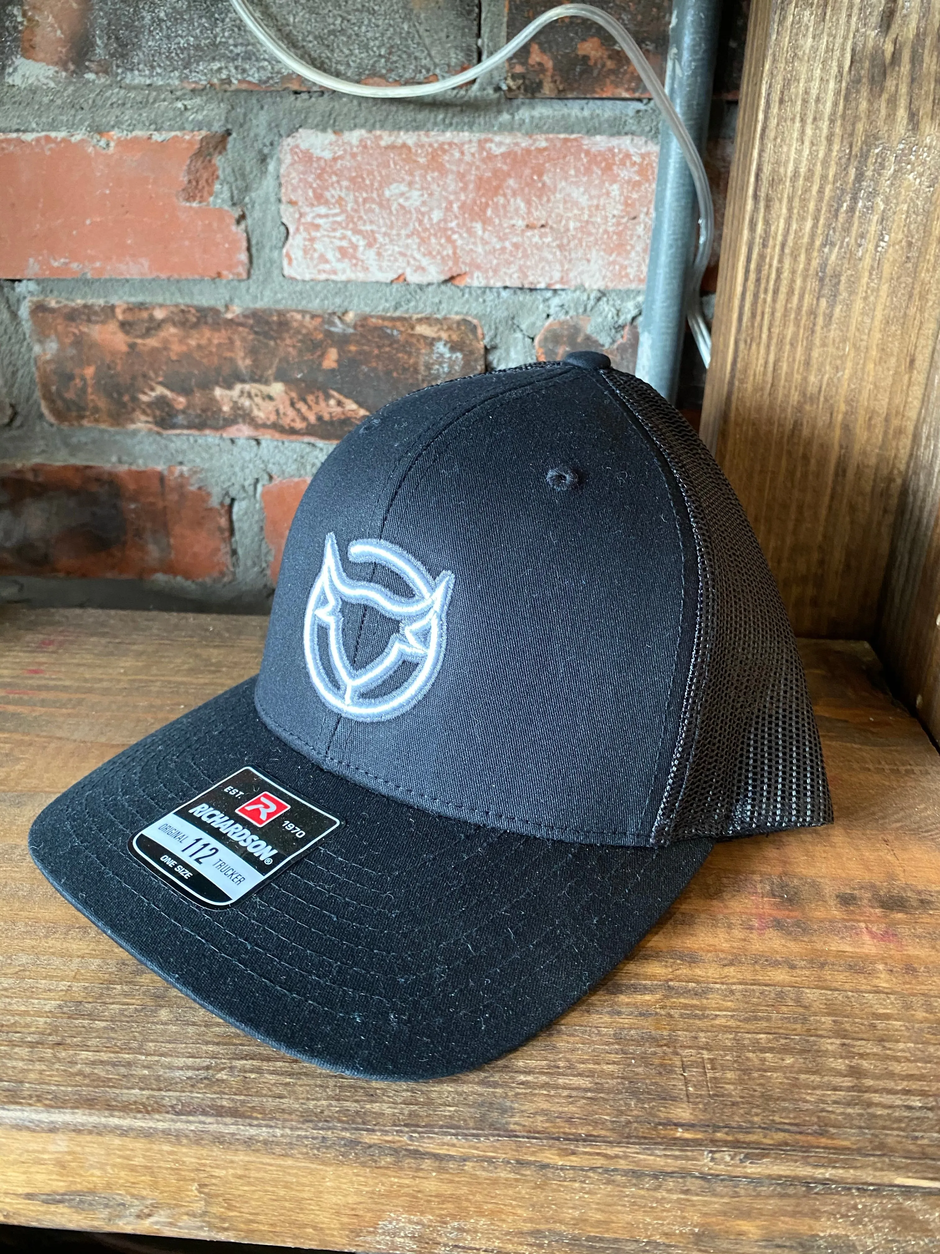 Ole' Reliable Snapback Hat [2 Colors]