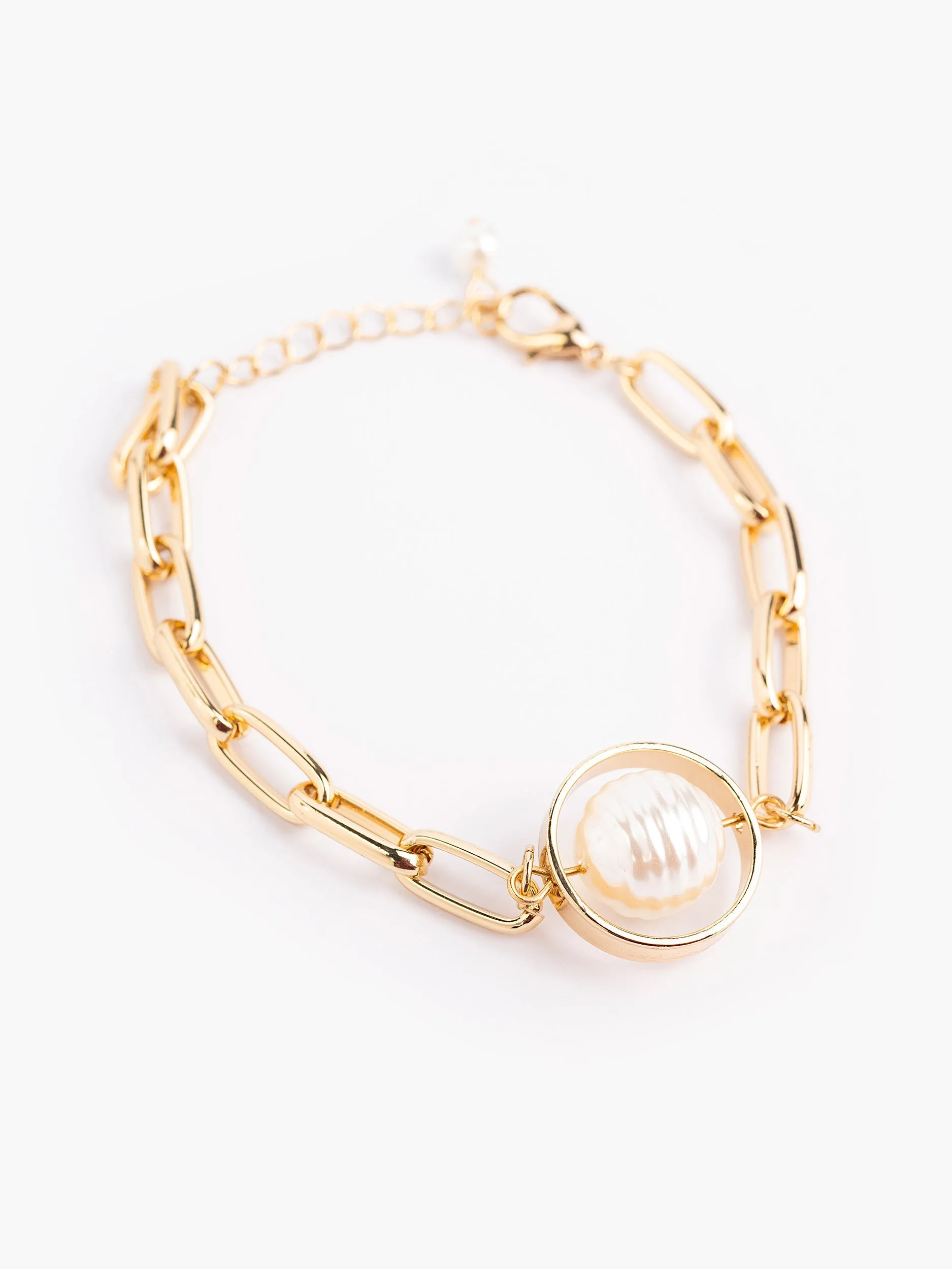 Pearl Chain Bracelete