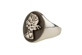 Queen Signet Ring