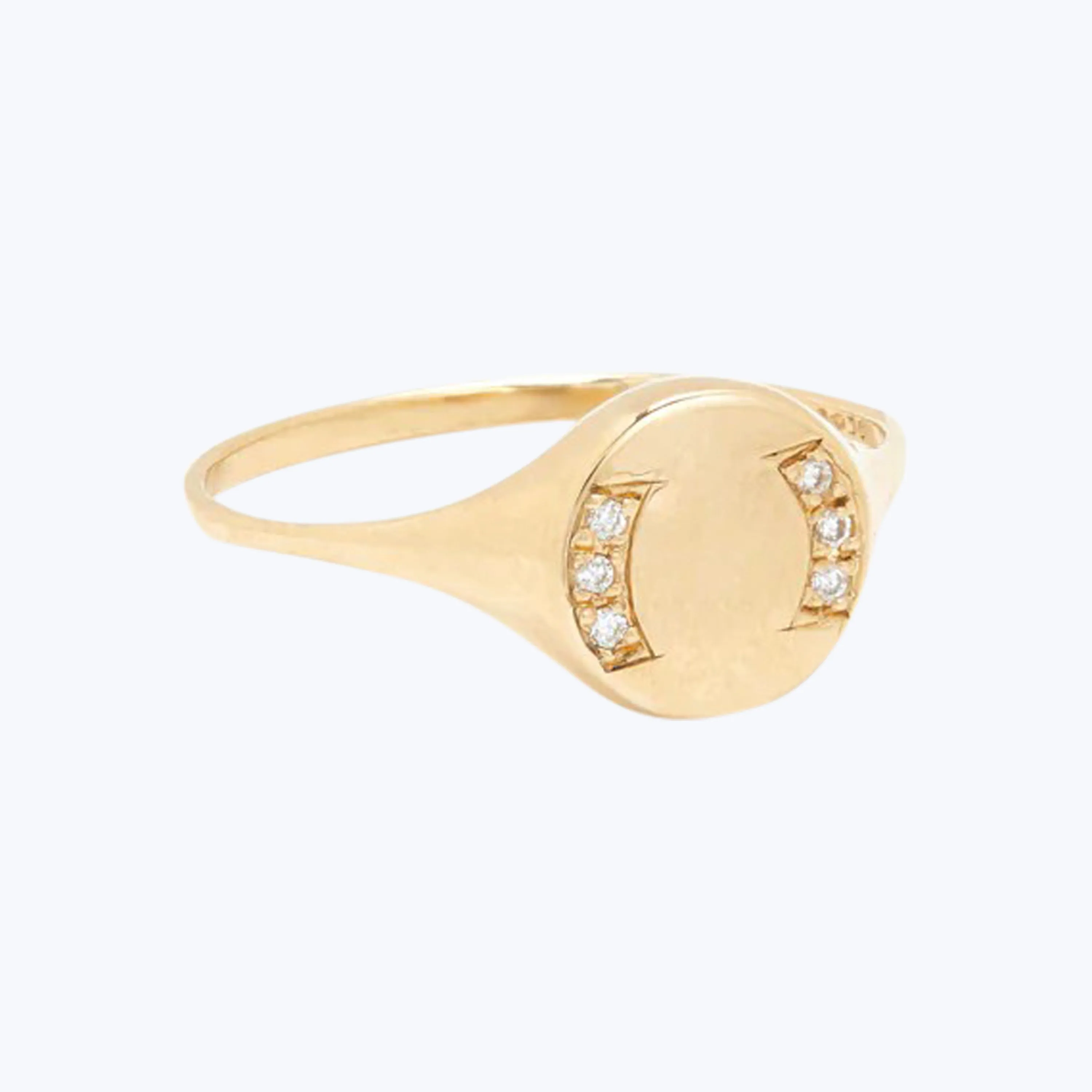 Round Signet Ring with Diamonds