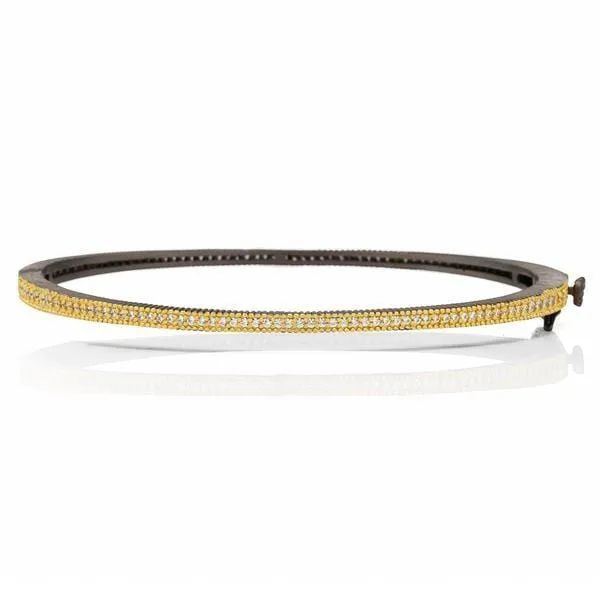 Signature The Classic Pavé Hinge Bangle - YRZB080047B-HG