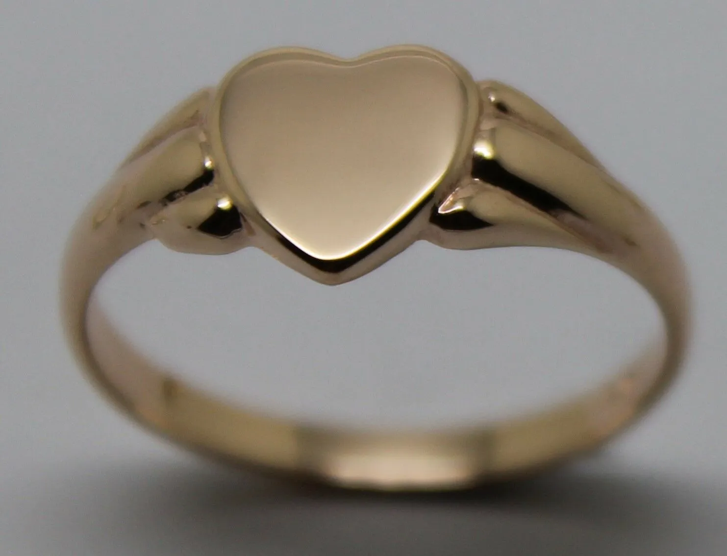 Size N Genuine New Childs Solid 9ct 375 Yellow, Rose & White Gold Heart Signet Ring 324