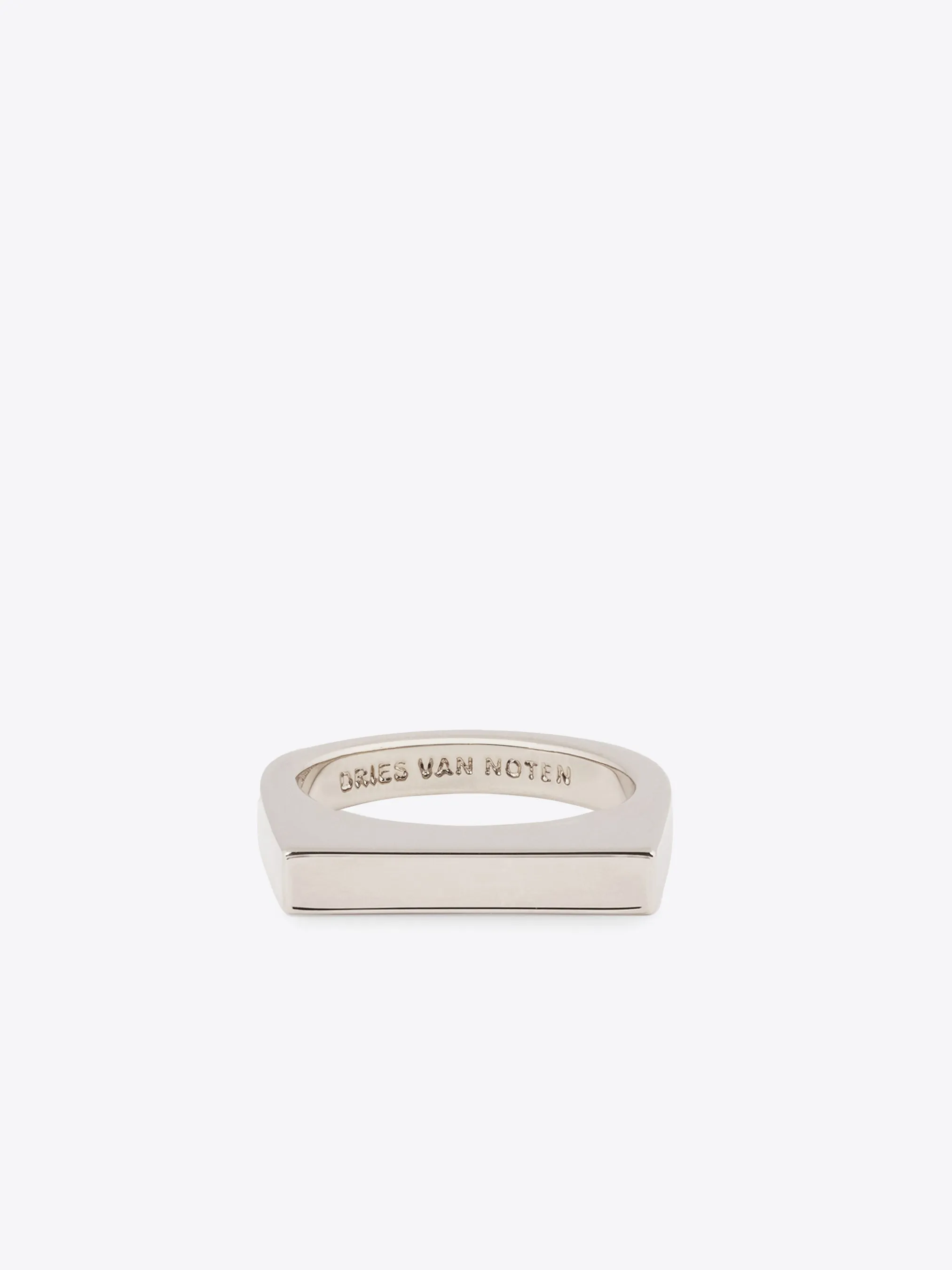 Thin signet ring