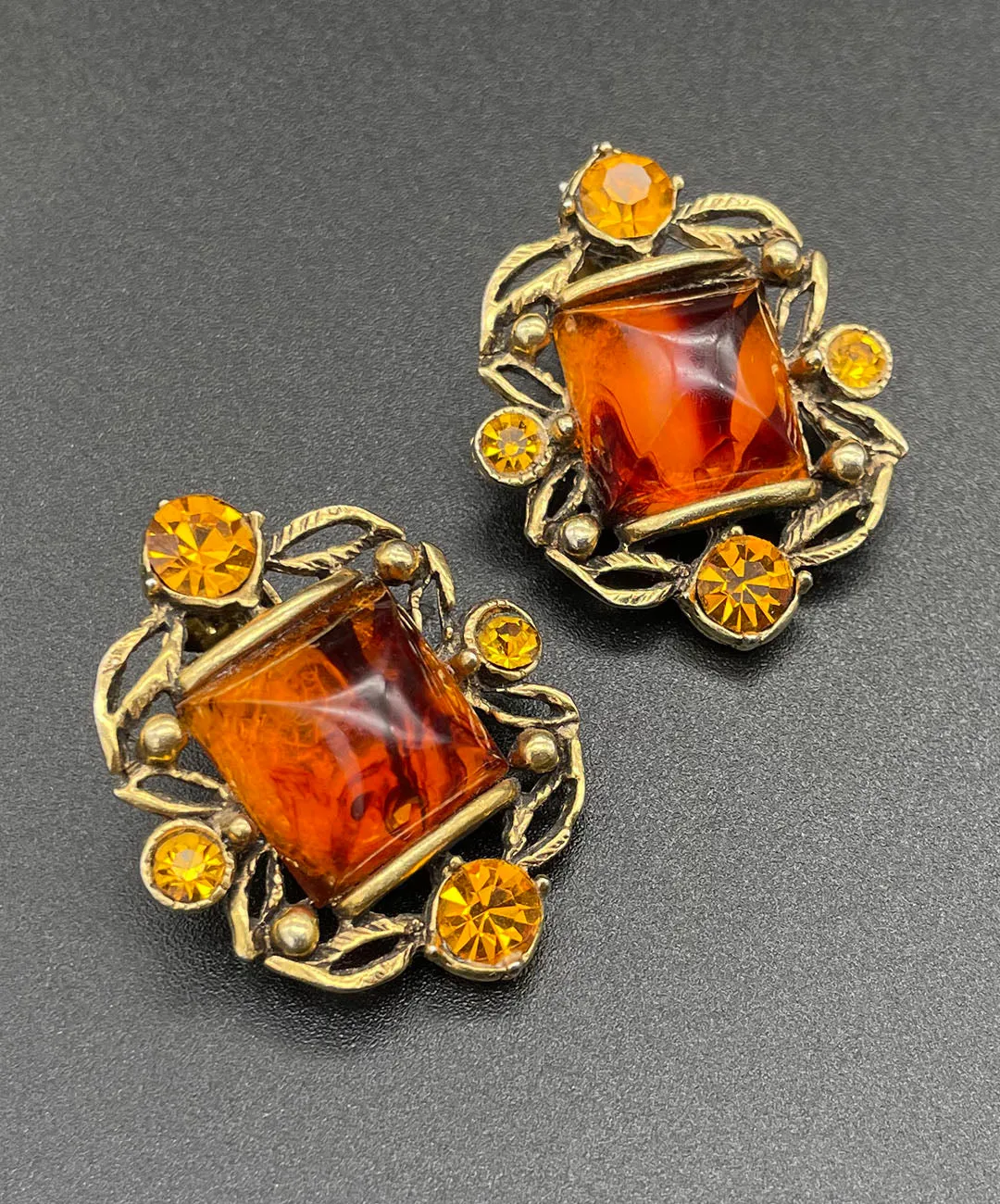 【USA輸入】ヴィンテージ SELRO アンバー トパーズ ビジュー イヤリング/Vintage SELRO Amber Topaz Bijou Clip On Earrings