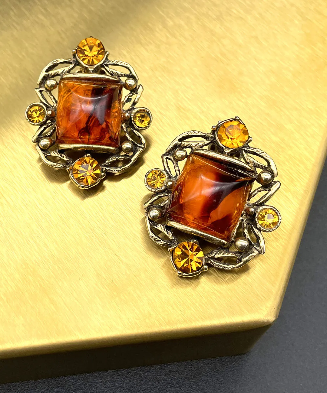 【USA輸入】ヴィンテージ SELRO アンバー トパーズ ビジュー イヤリング/Vintage SELRO Amber Topaz Bijou Clip On Earrings