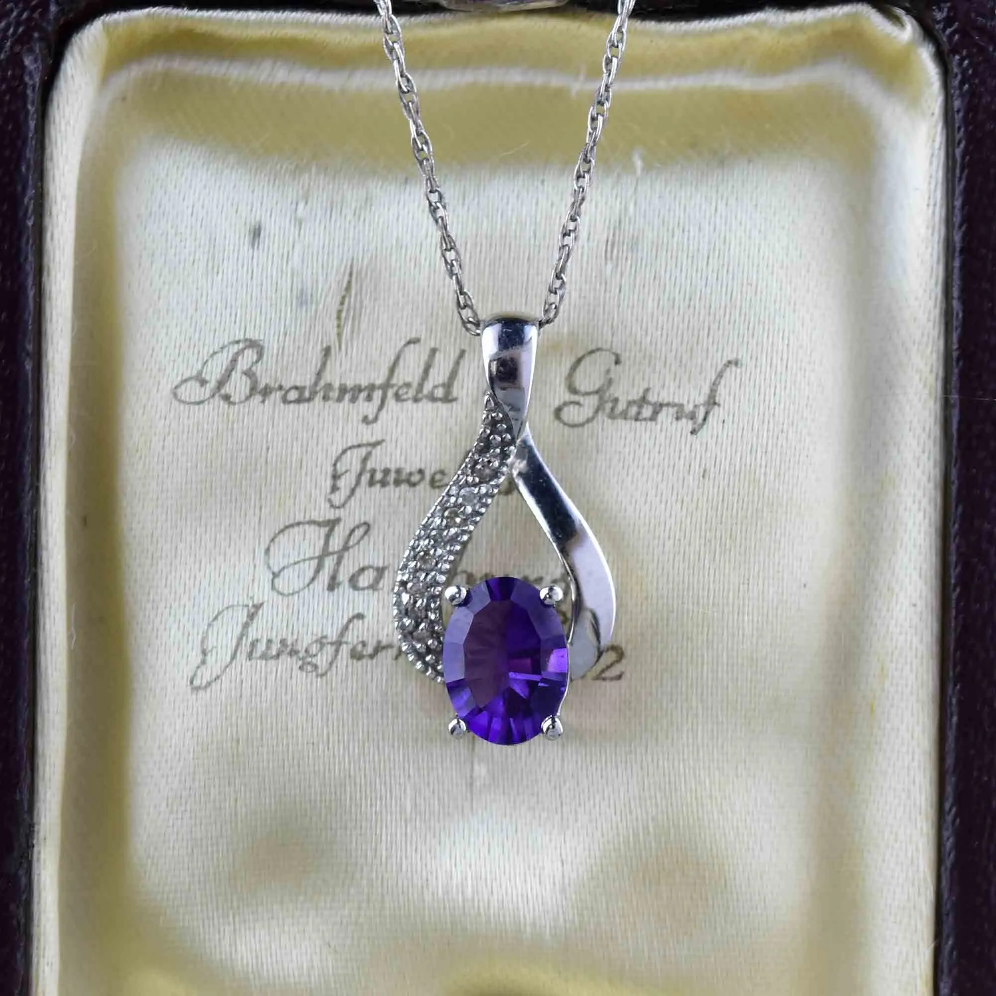 Vintage 10K White Gold Amethyst Diamond Pendant Necklace