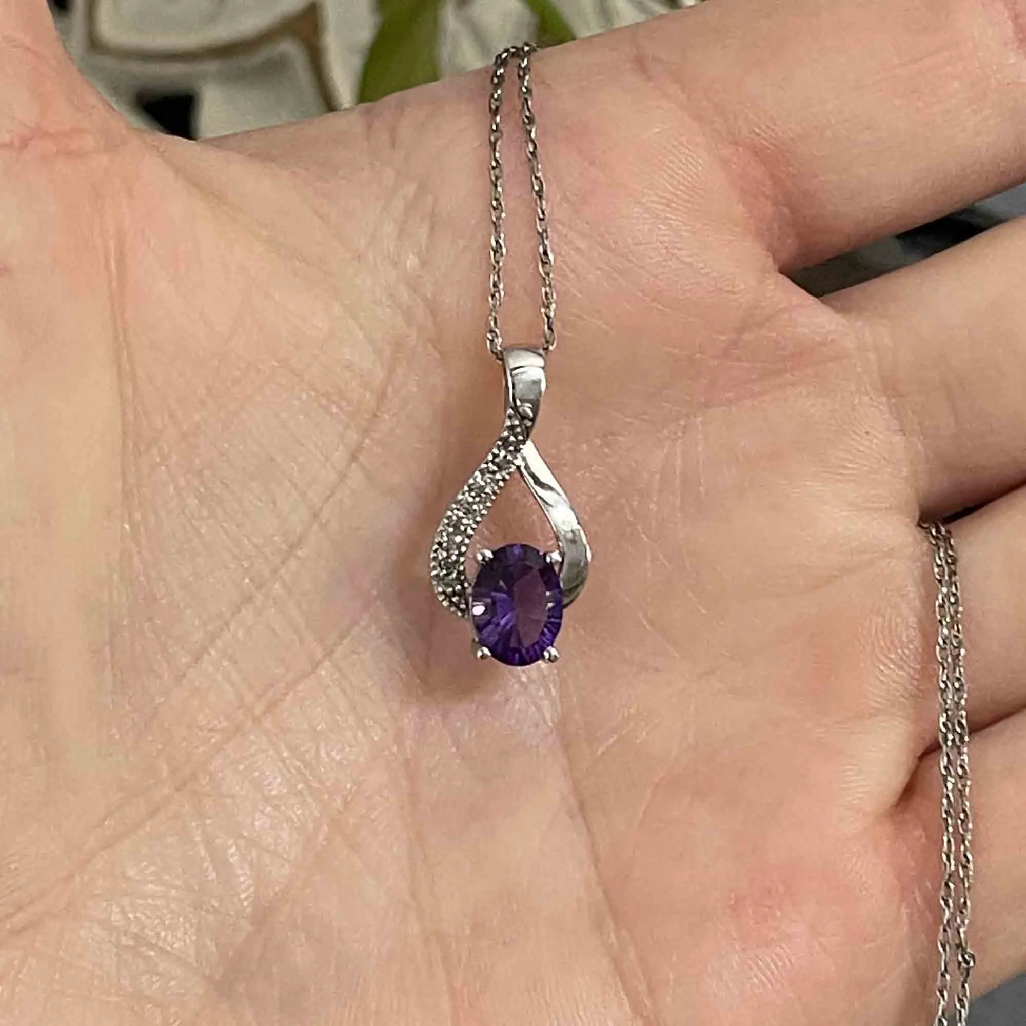 Vintage 10K White Gold Amethyst Diamond Pendant Necklace