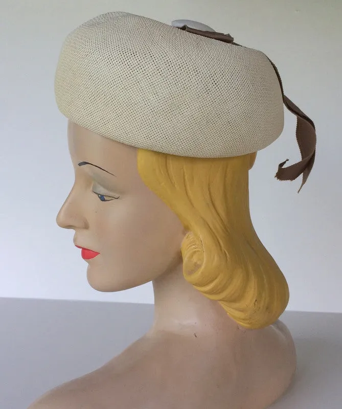 Vintage Summery Straw Bubble Hat w/ Brown Ribbon circa 1960s