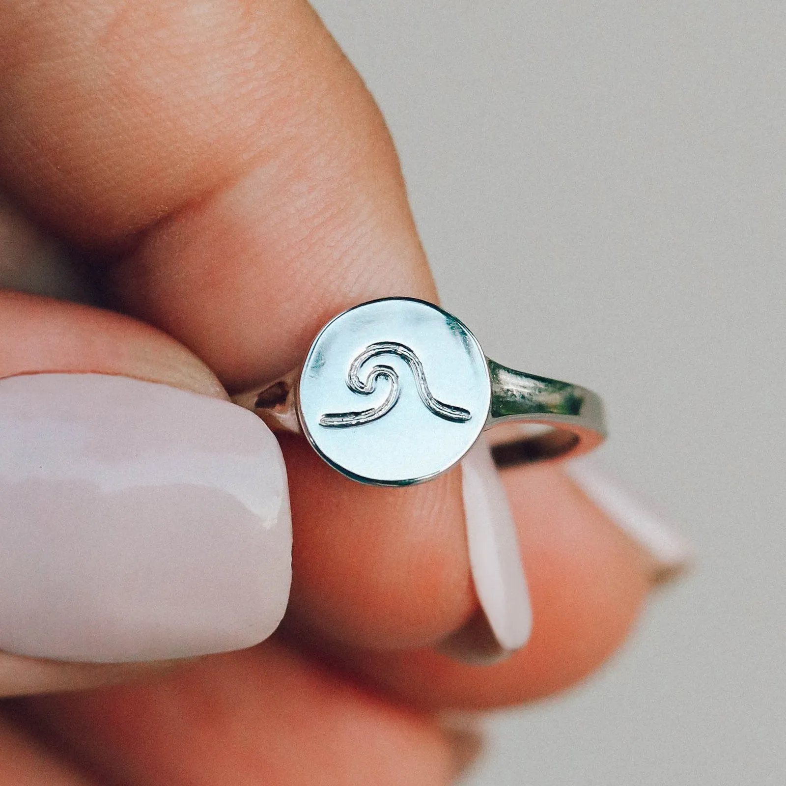 Wave Coin Ring