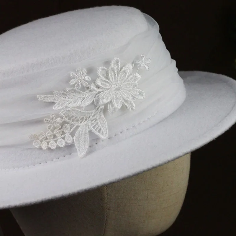 White Yarn Lace Flower Bridal Wedding Hat Ladies Elegant Church Veil Hat